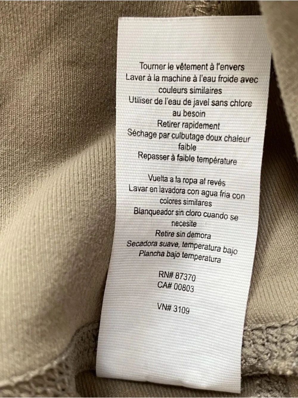 ALO Yoga Neutral Taupe Activewear leggings with Logo